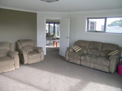 4
 
 
 
  
 
 
 2
 
 
 
  
 
 
 2
 
 
 
 
 
 
 
 10 Freda Court, LATROBE TAS 7307, Latrobe - Thumbnail 6