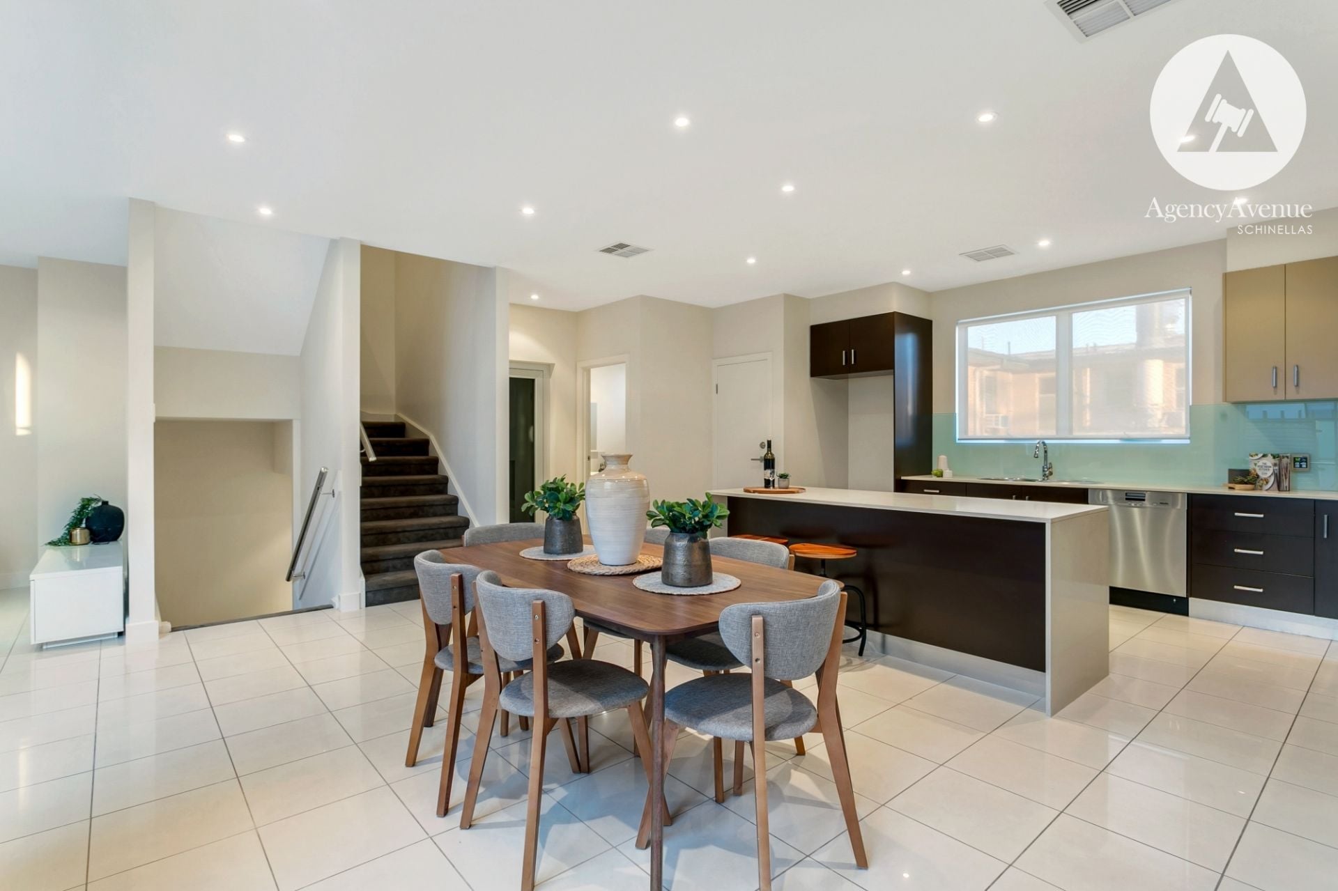 134B Esplanade, Brighton - Thumbnail 7