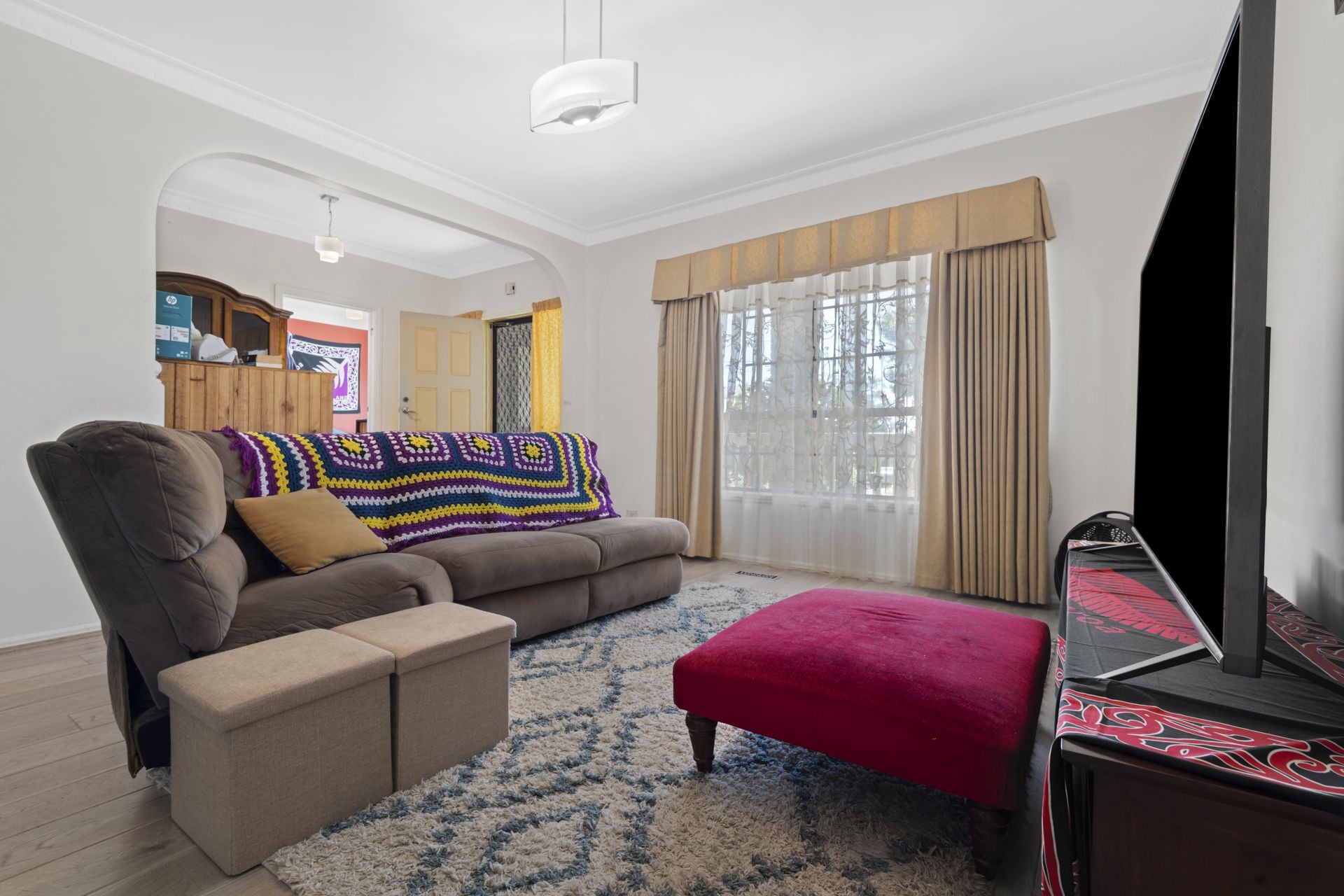 SPACIOUS FAMILY HOME