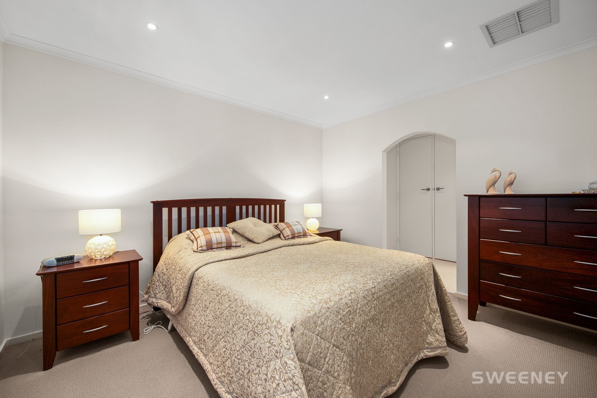 8 Mayfield Grove, Altona Meadows - Thumbnail 8