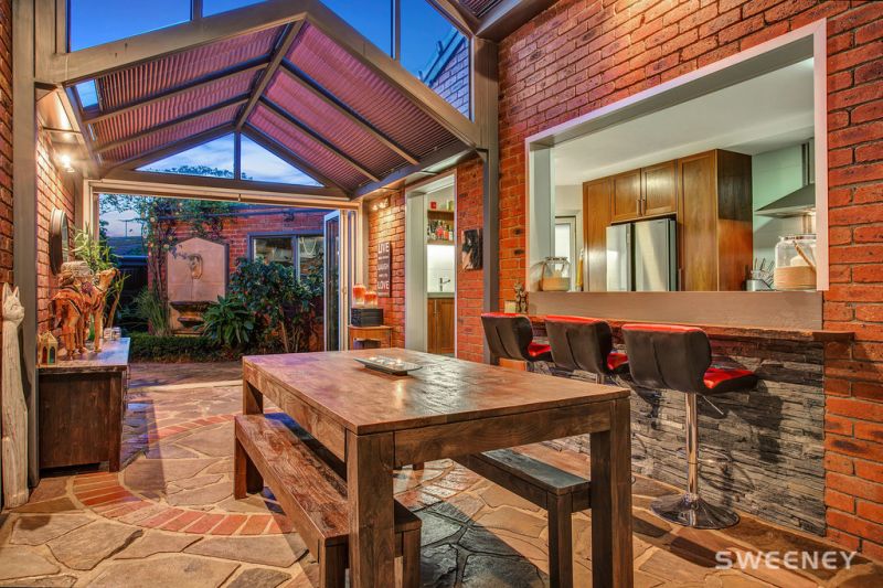 3 Armiston Grove, Altona Meadows - Thumbnail 5