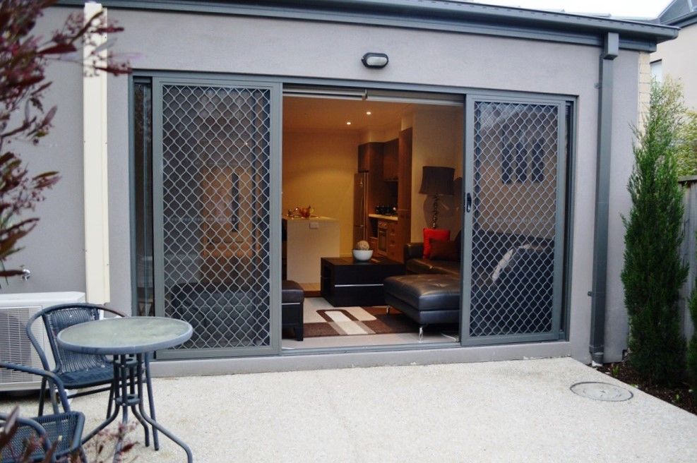 TOWNHOUSE TEMPTATION    *Insp Wed 11th Dec @ 5:00pm*