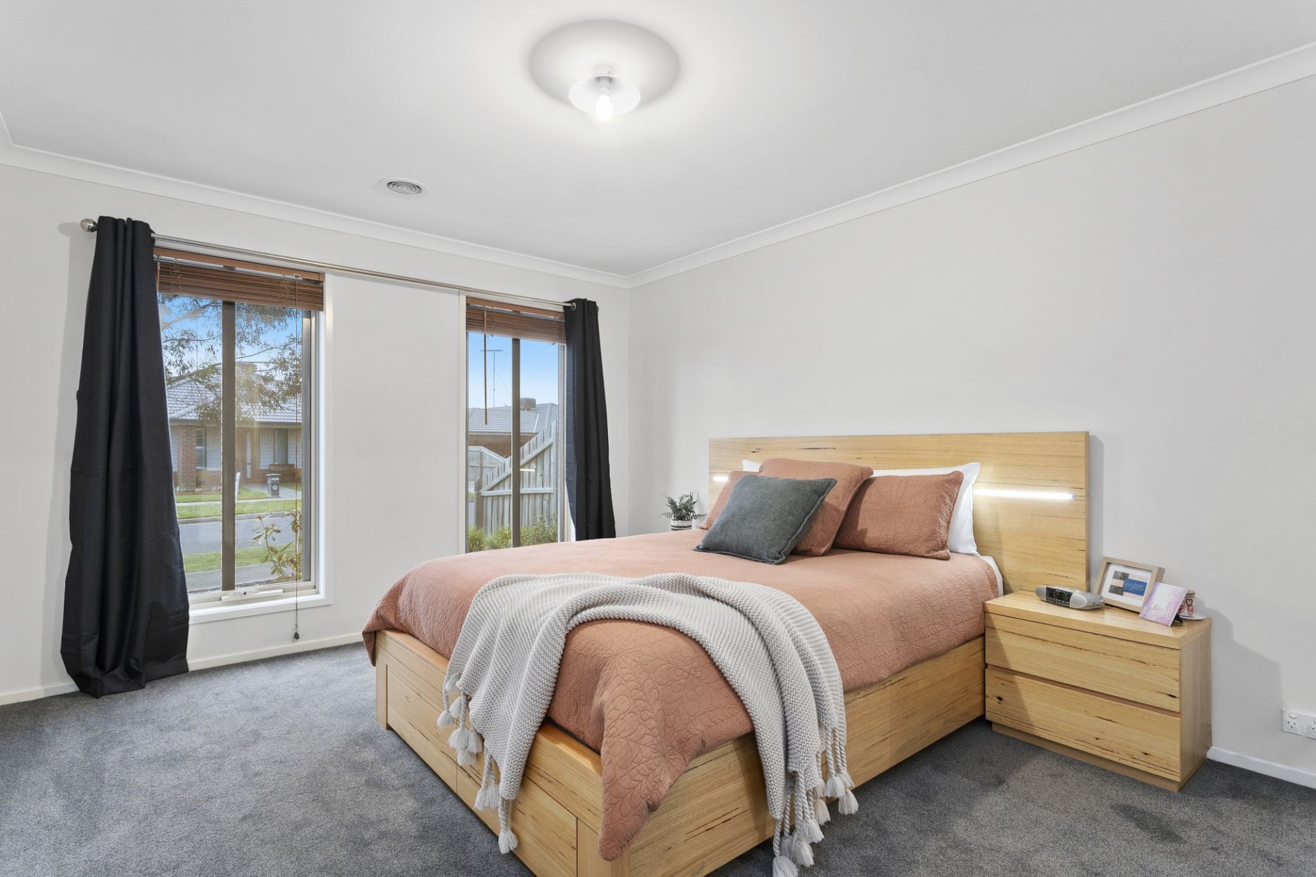 Real Estate For Sale 25 Yeoman Crescent Leopold , VIC