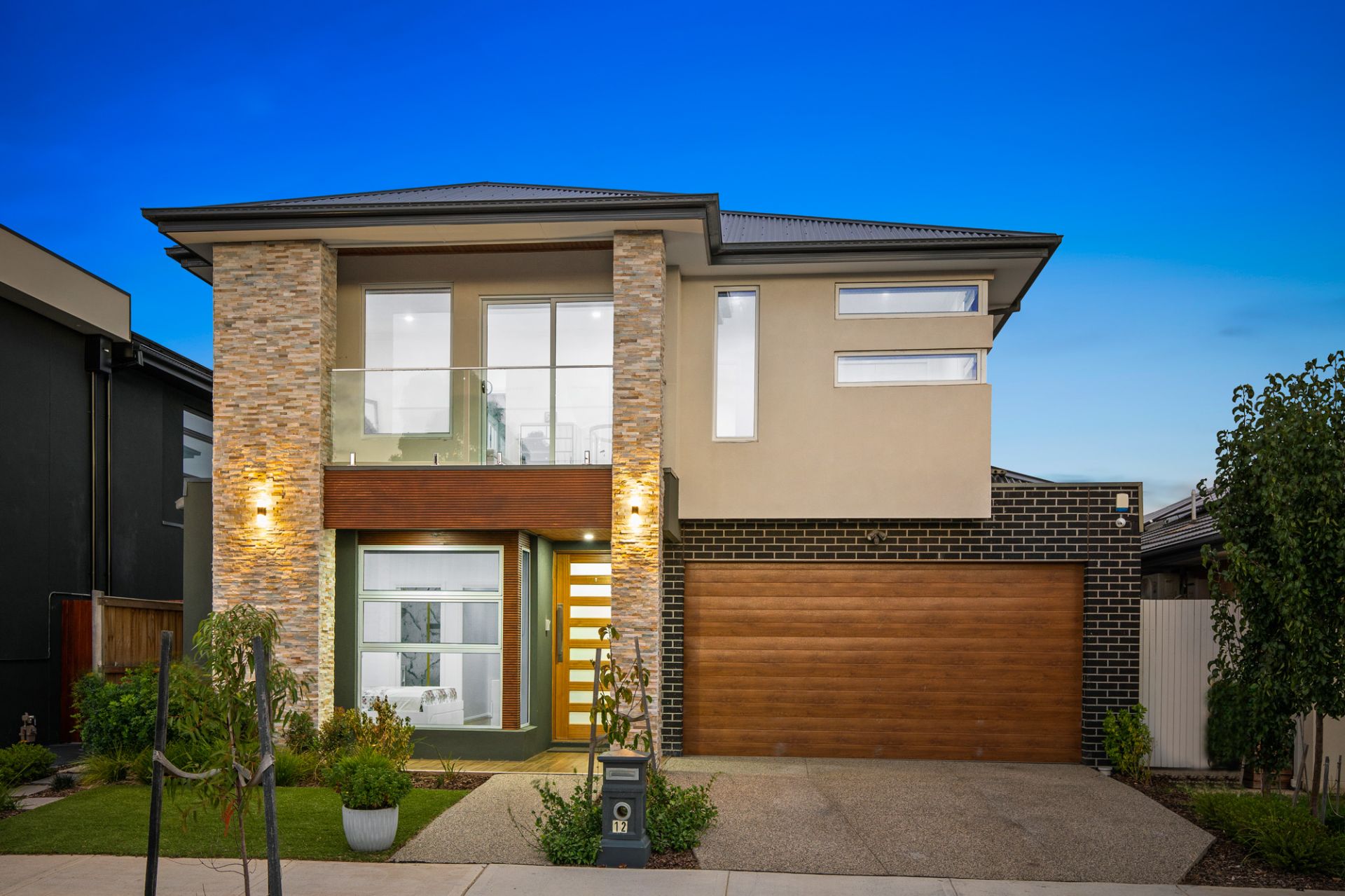 12 Almendra Avenue, Burnside - Thumbnail 2