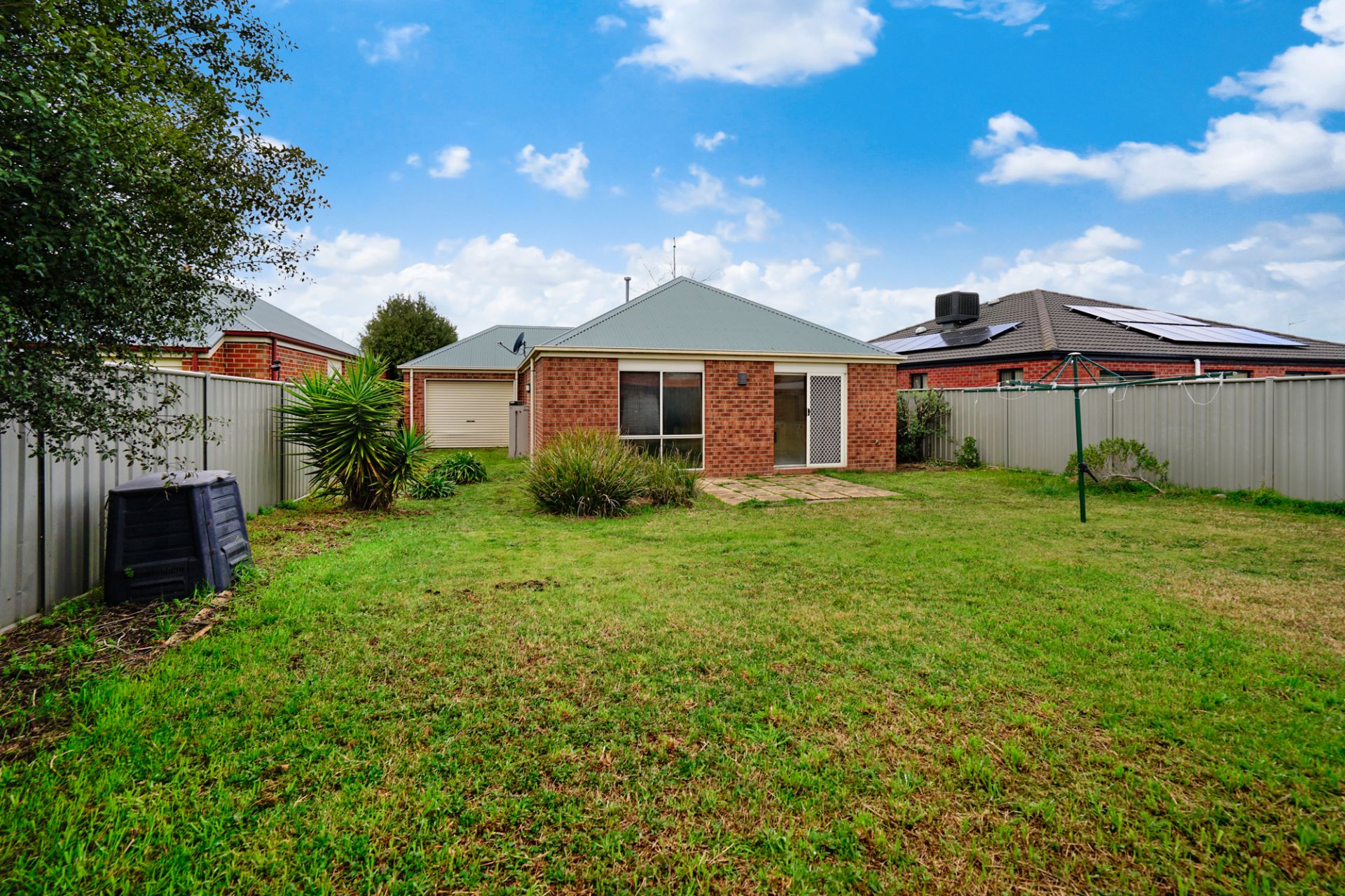 7 Hanwood  Close, Delacombe, Delacombe - Thumbnail 2