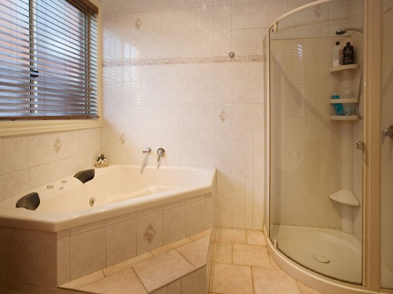 18 Cropley Court, Seabrook - Thumbnail 7