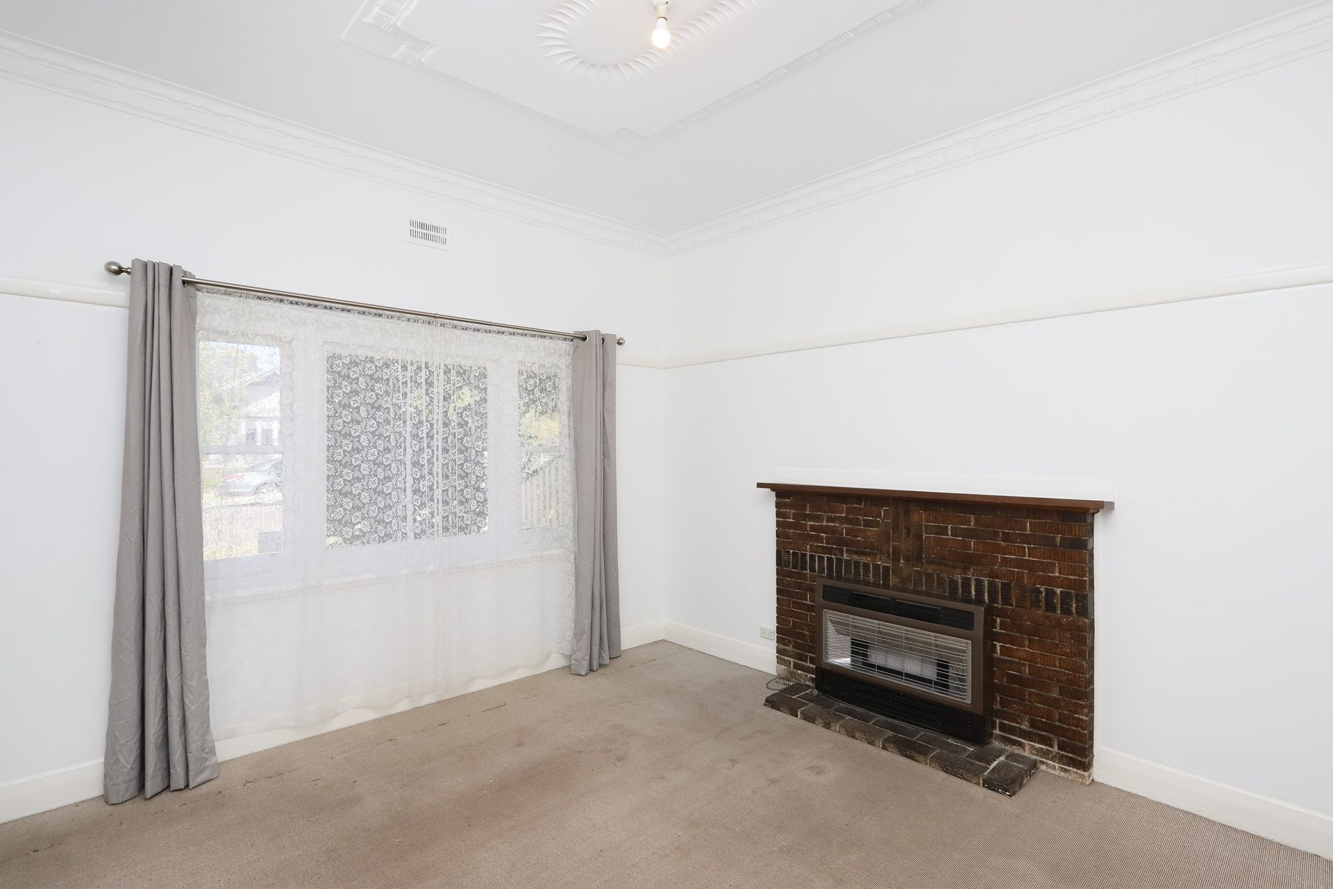 32 Farm Street Newport VIC, Newport - Thumbnail 3