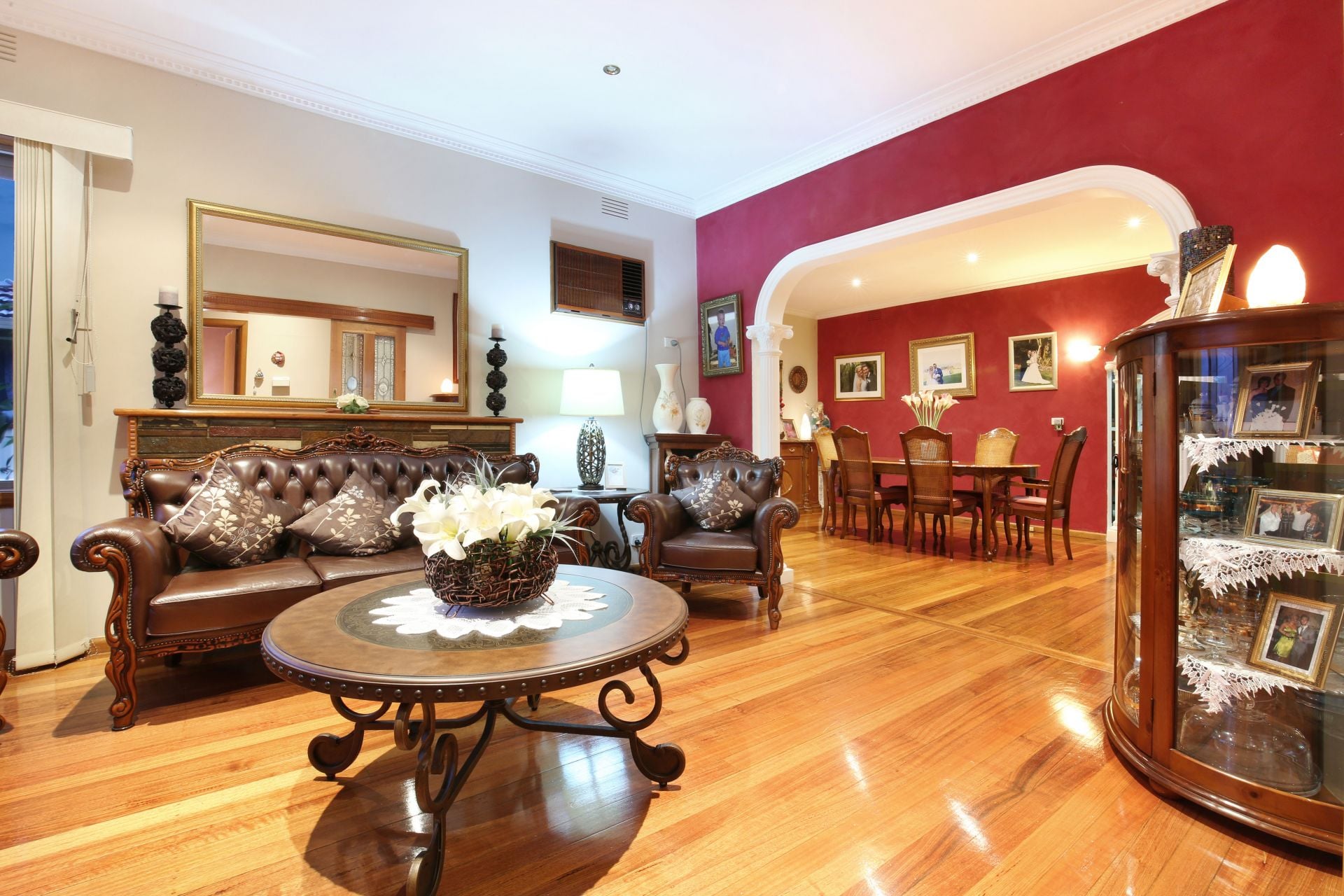 GRAND FAMILY HOME