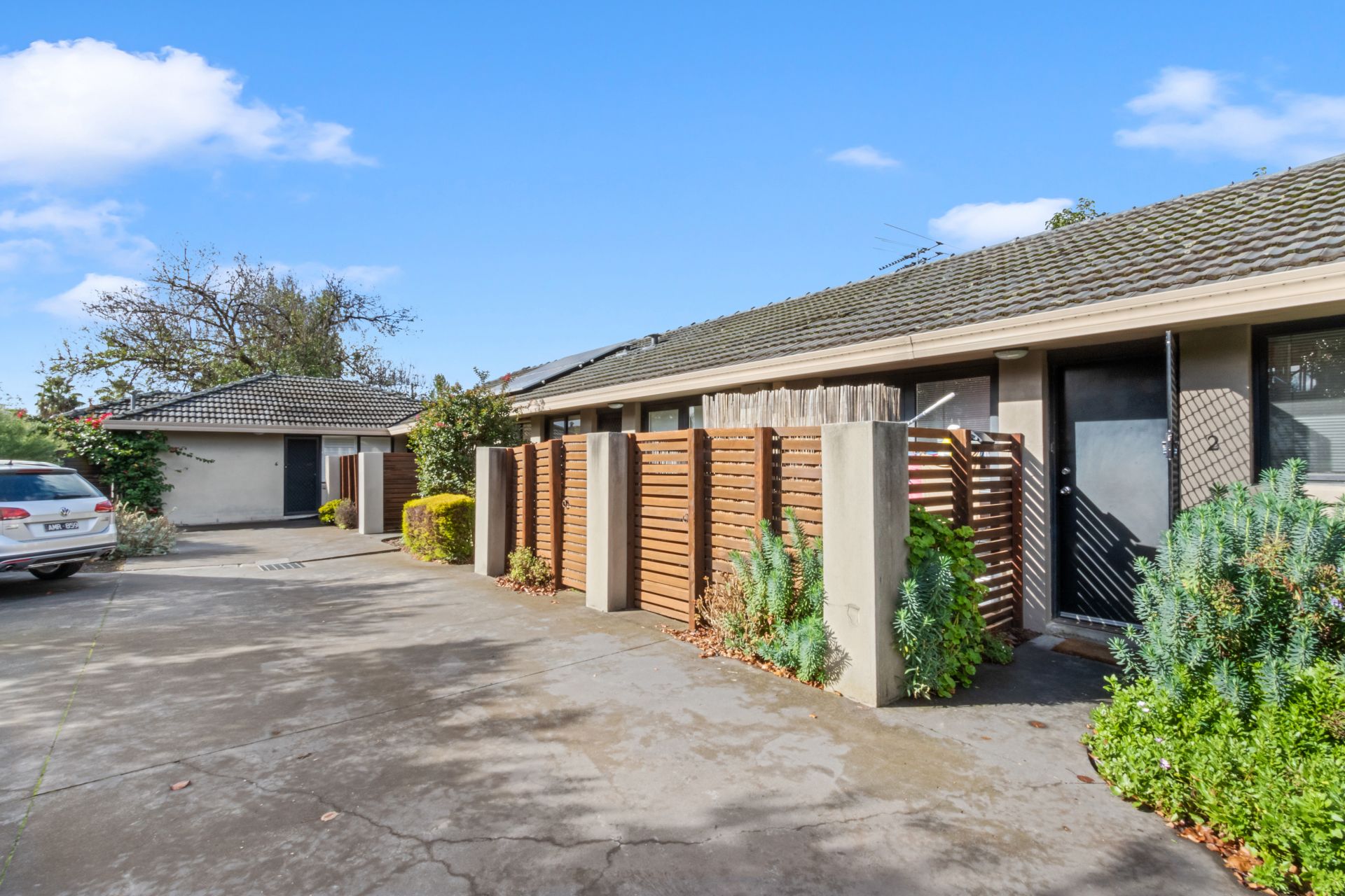 Terrific Unit With A Huge Courtyard!