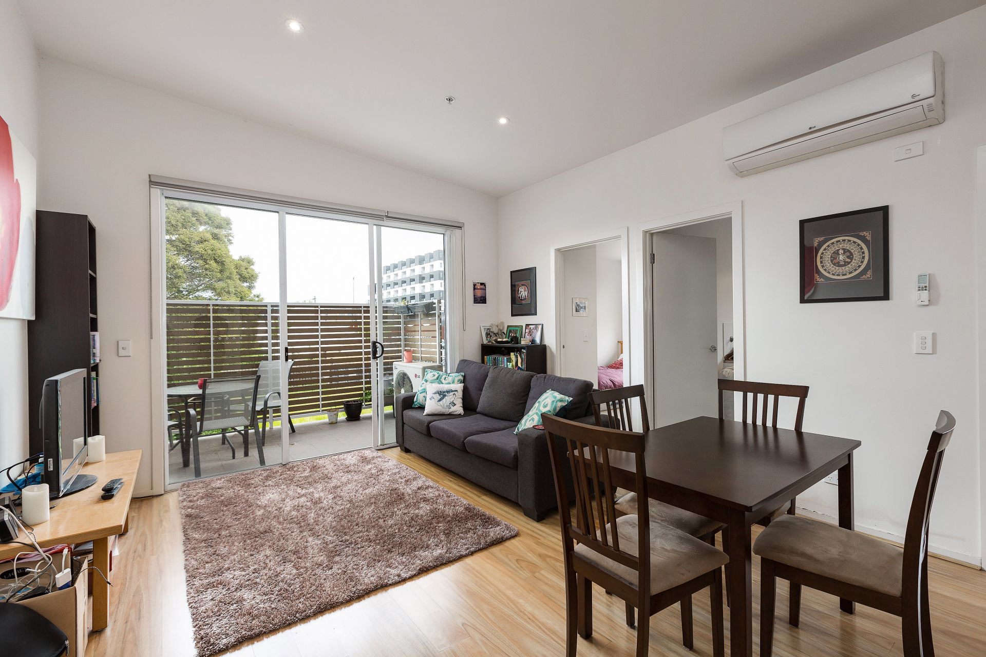 8/23 Pickett Street, Footscray - Thumbnail 3