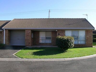 8/26 Charles Street, DEVONPORT, Devonport - Thumbnail 2