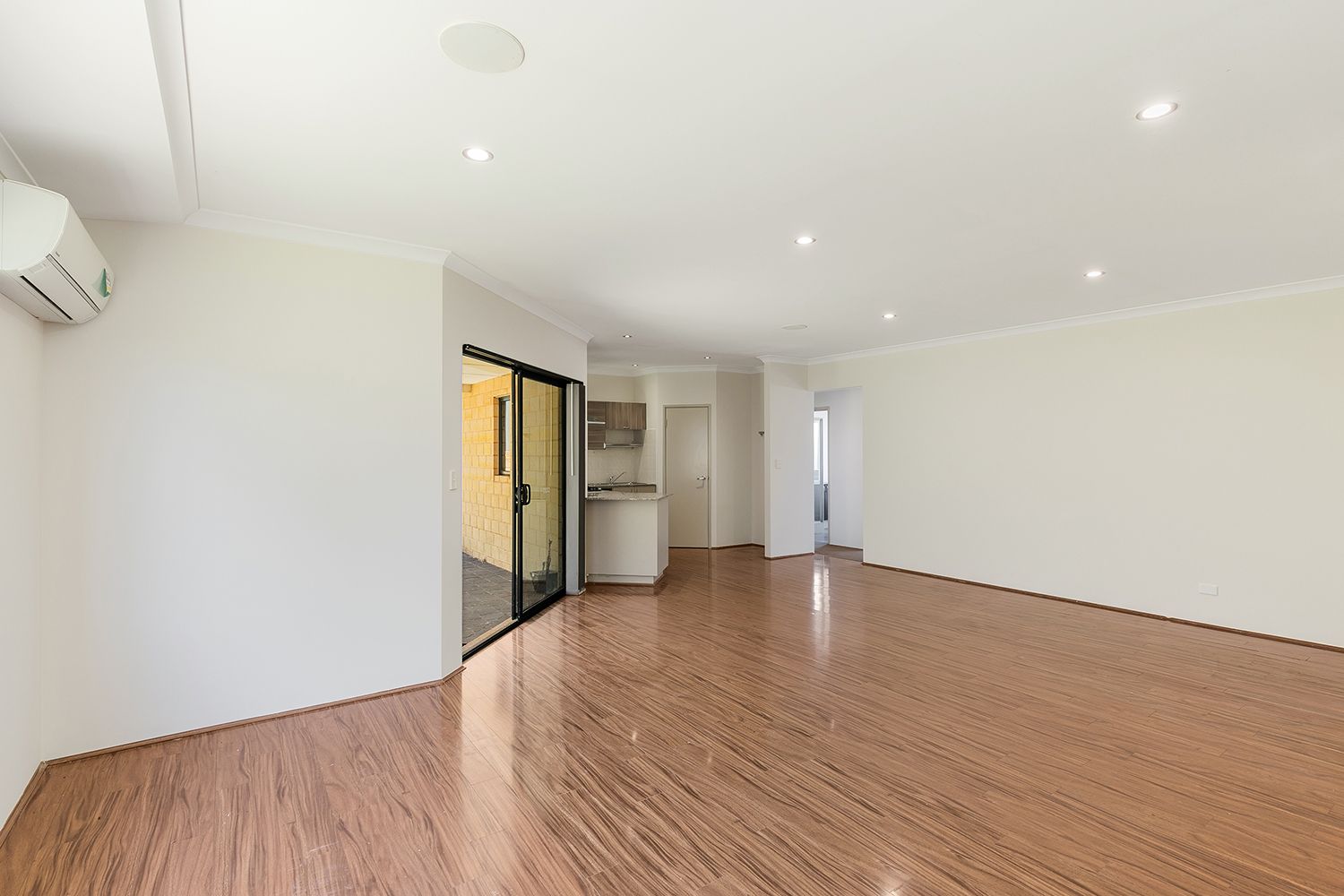 Real Estate For Lease 8 Melford Court Wellard , WA