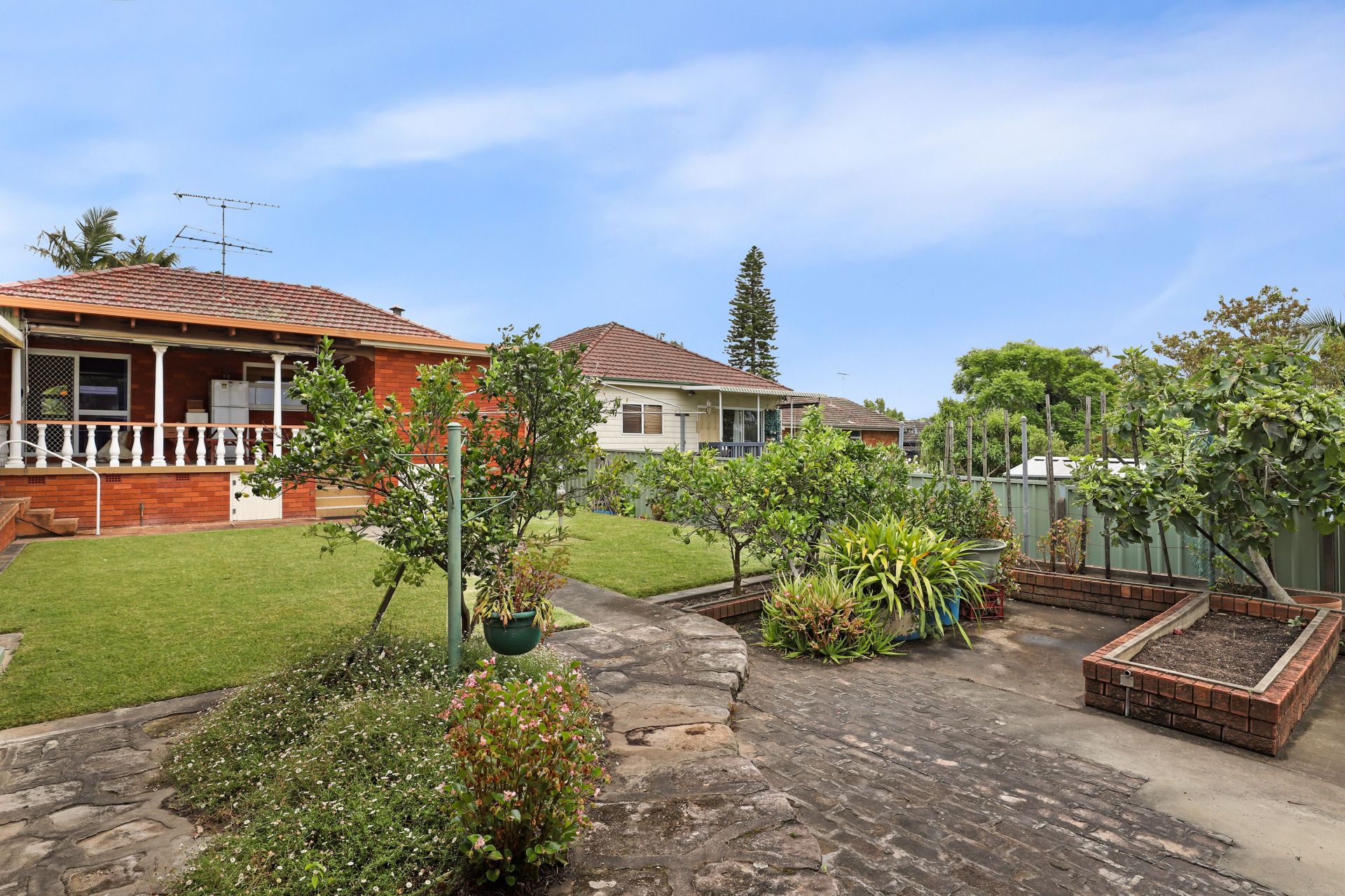 Real Estate For Sale 10 Seventh Avenue Jannali , NSW