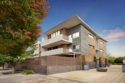 Phillip 115/116 Easty Street