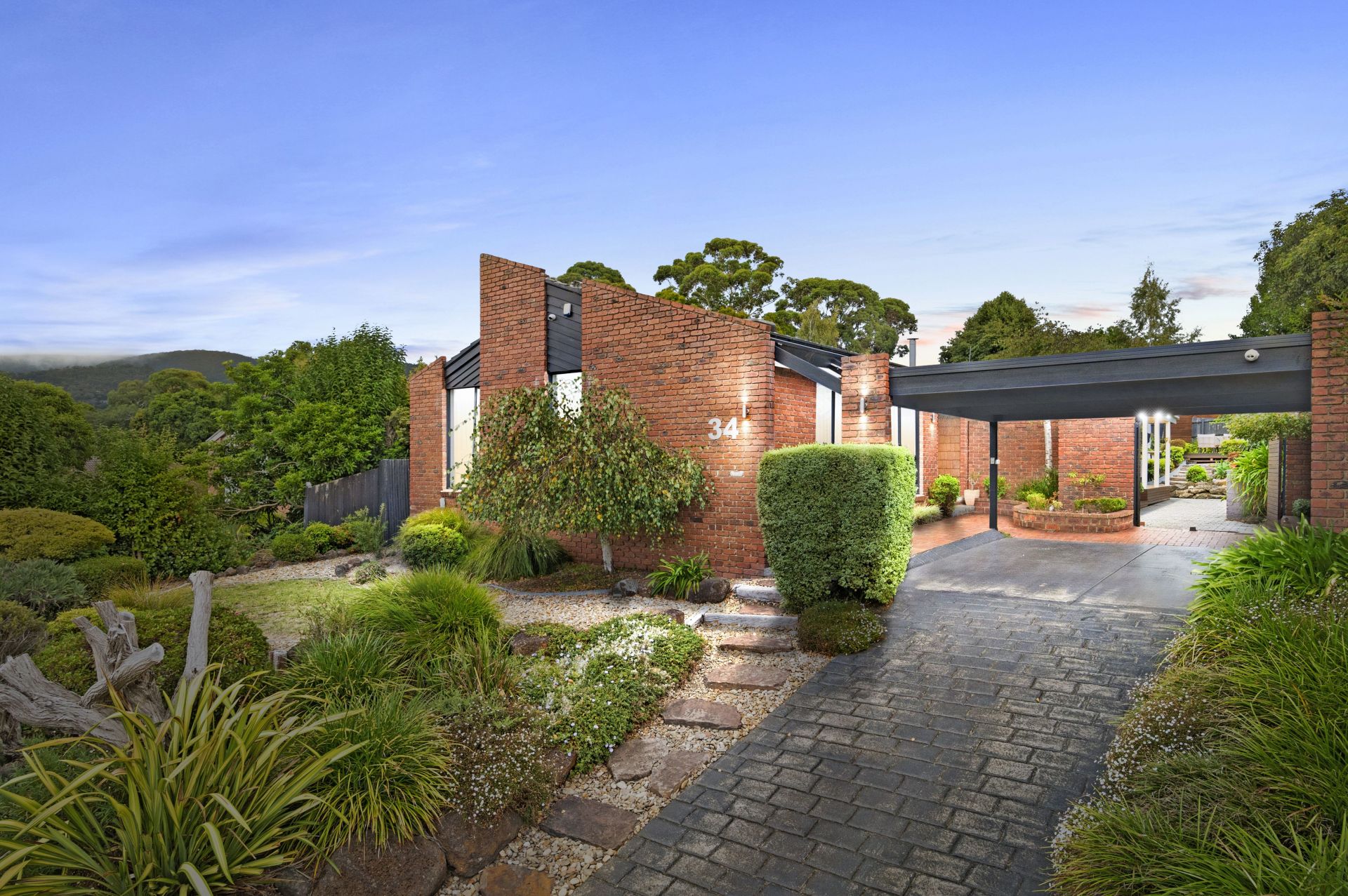 34 Dorrigo Drive, Boronia OBrien Real Estate