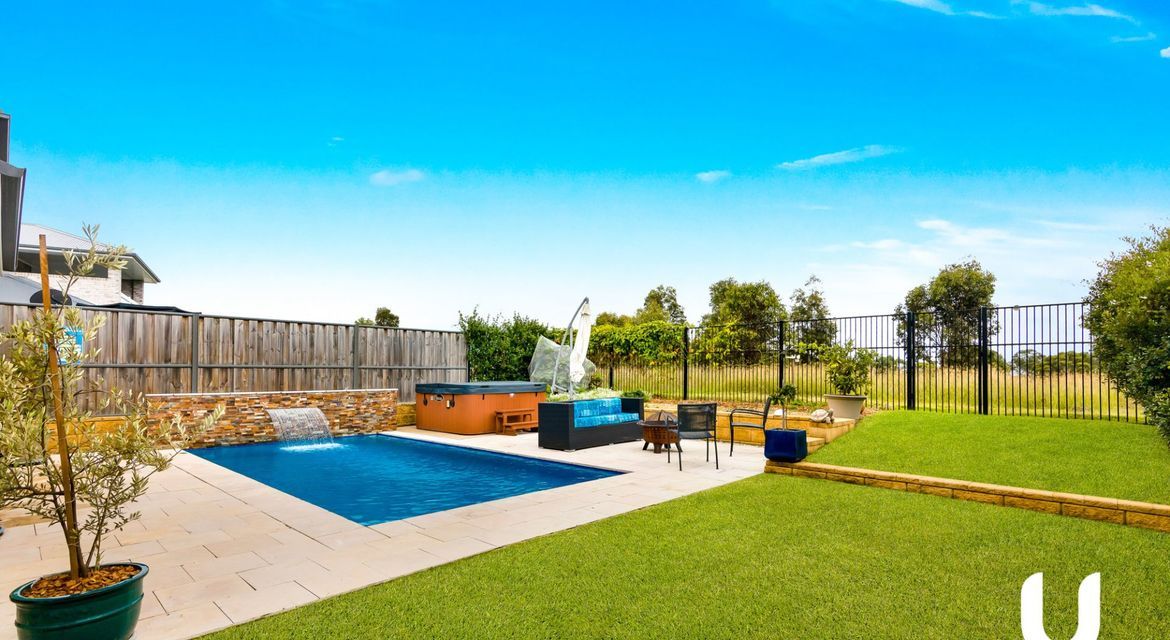 Colebee 48 Sunningdale Drive