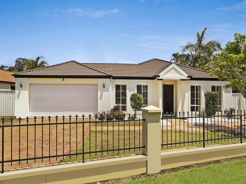 9 Glebe Place BANORA POINT NSW, Banora Point - Image 1