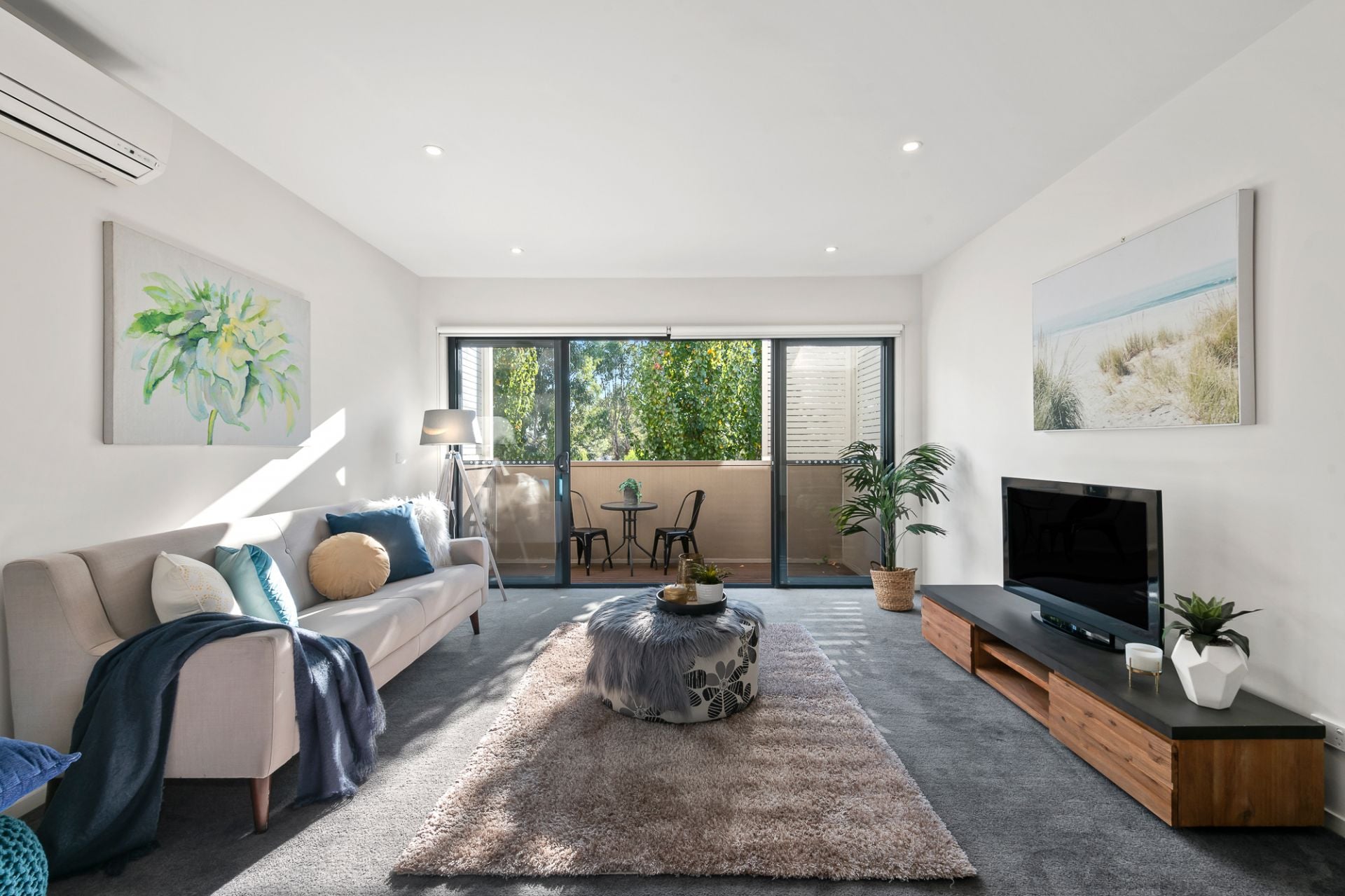 Contemporary Luxury In Prime Locale