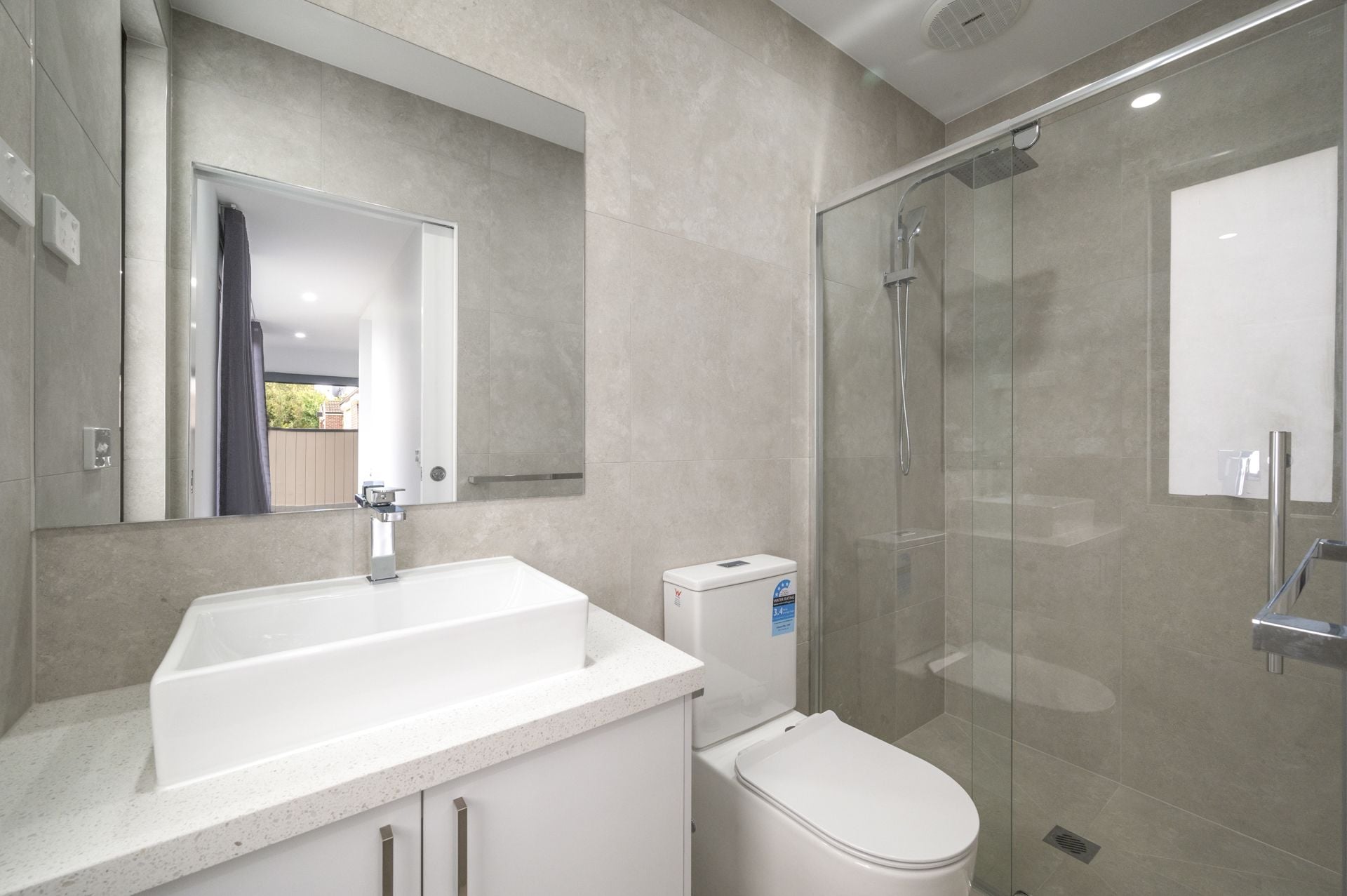 BRAND NEW 2 BEDROOM TOWNHOUSE