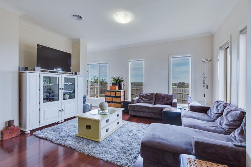 2/6-8 Ross Street, Bacchus Marsh - Thumbnail 4