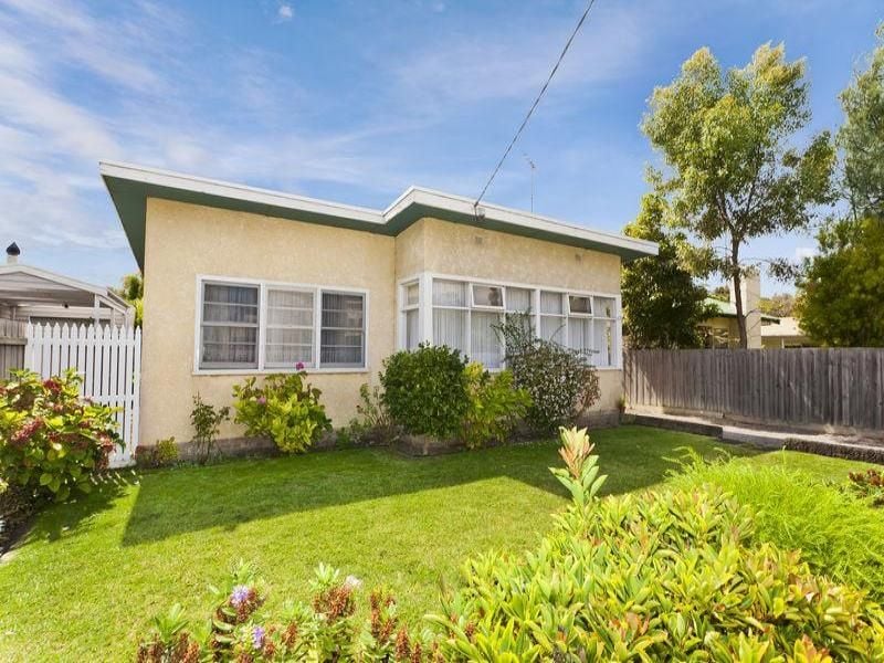 40 Ozone Road BARWON HEADS VIC, Barwon Heads - Thumbnail 2