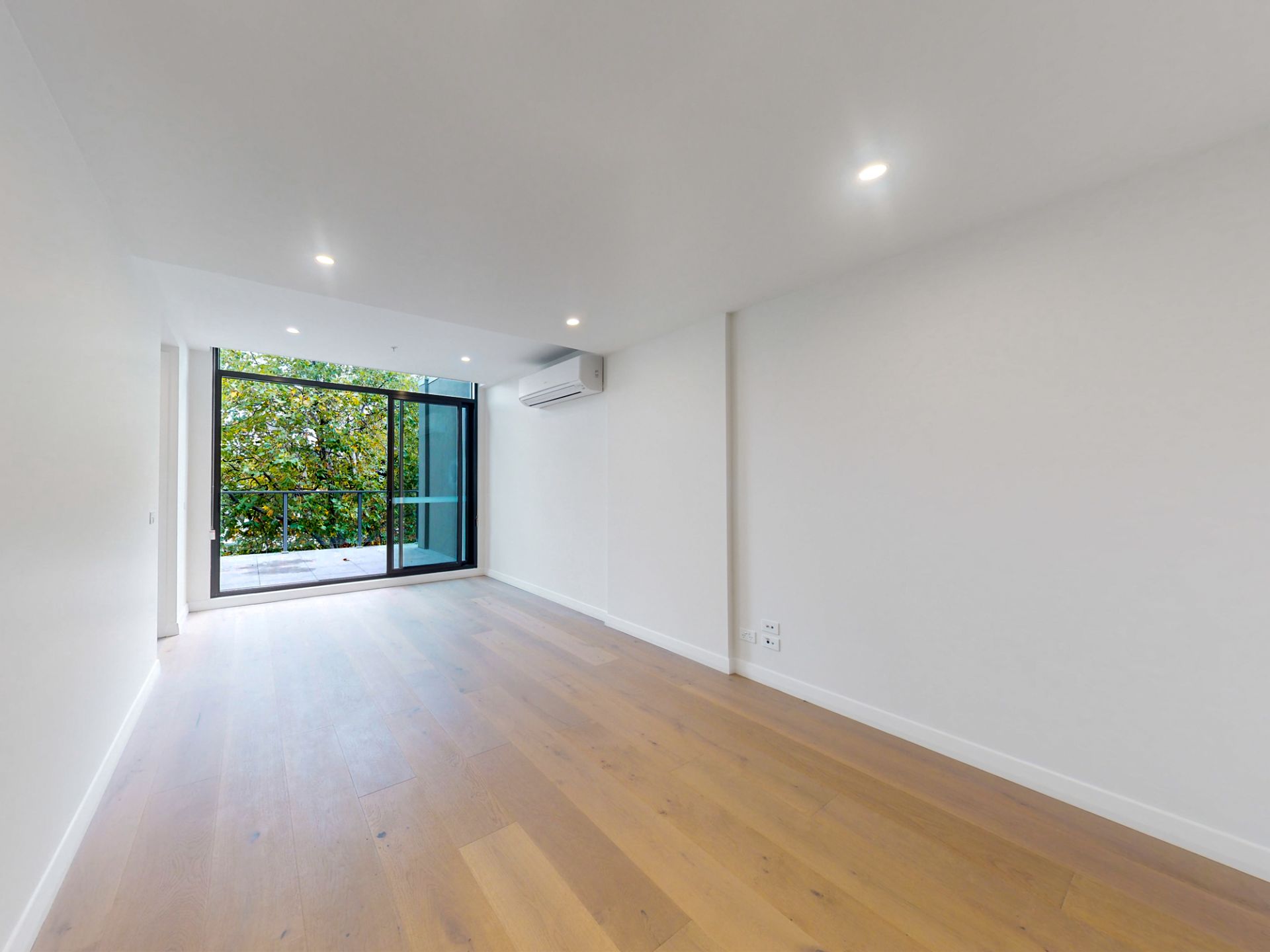 311/88 Mount Alexander Road, Travancore - Thumbnail 2