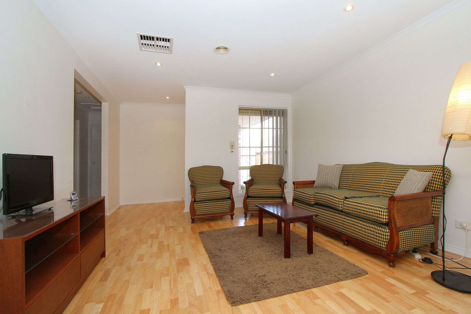 CENTRAL EPPING CHARM   *Insp Tue 11th Jul @ 4:20pm*