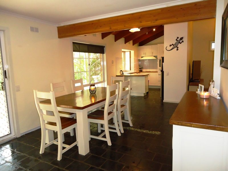 72 Acacia Avenue, Dales Creek - Thumbnail 3