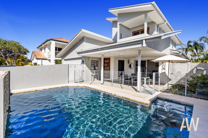 Real Estate For Sale 7 Bahamas Circuit Kawana Island , QLD