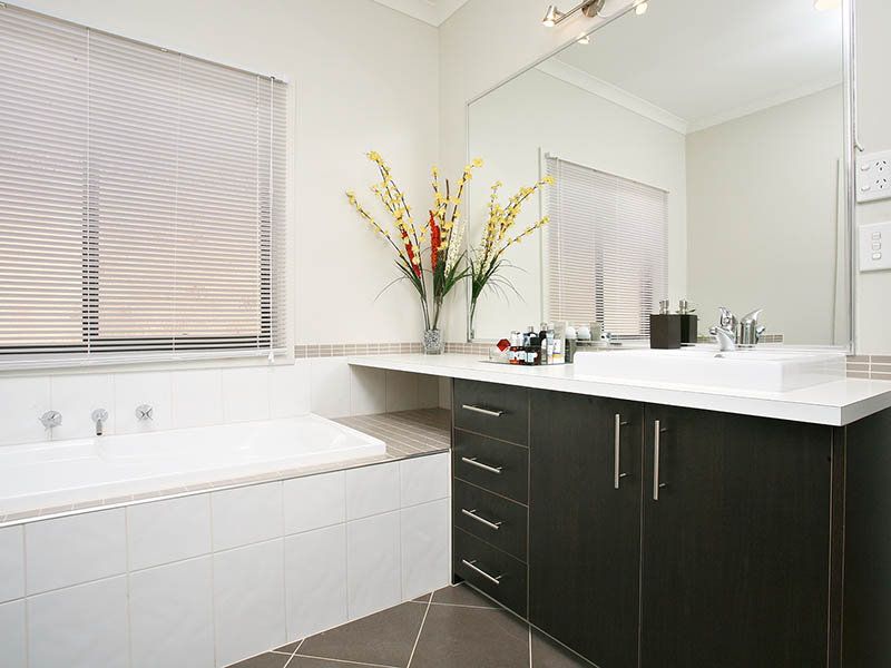 3 Scotsburn Place, Caroline Springs - Thumbnail 5