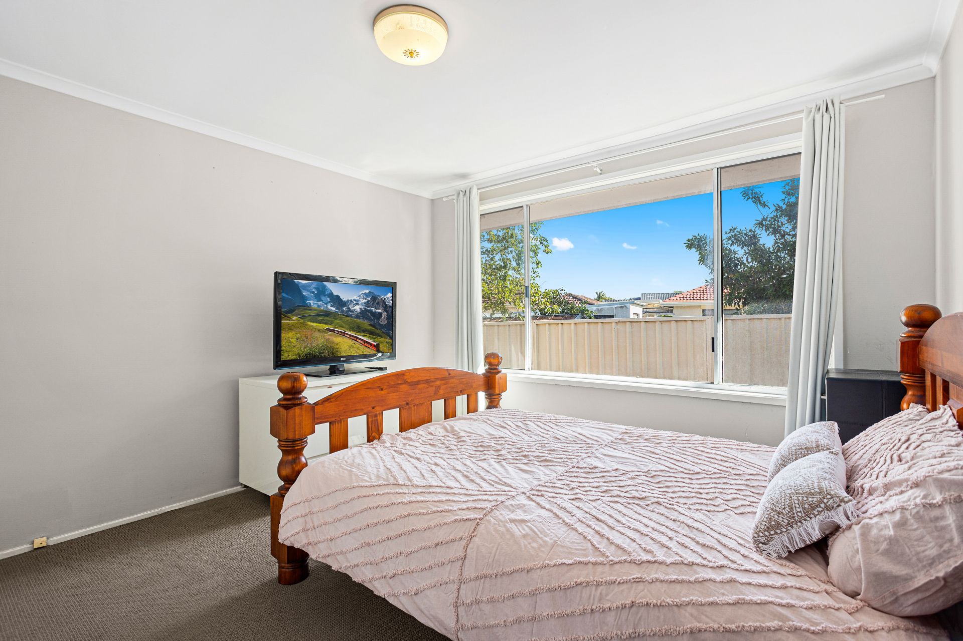 Real Estate For Sale 16 Arcadia Street Warilla , NSW