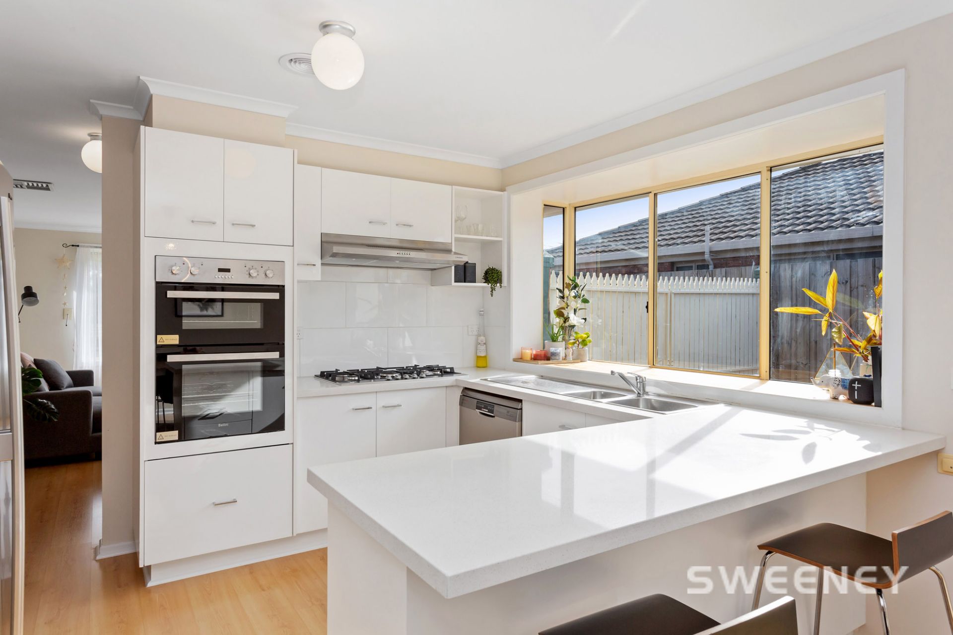 31 Henry Drive, Altona Meadows - Thumbnail 5