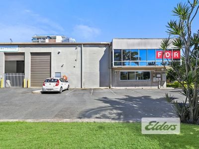 HIGHLY SOUGHT AFTER INNER CITY OFFICE/WAREHOUSE | 4,766M2 PARENT LOT!