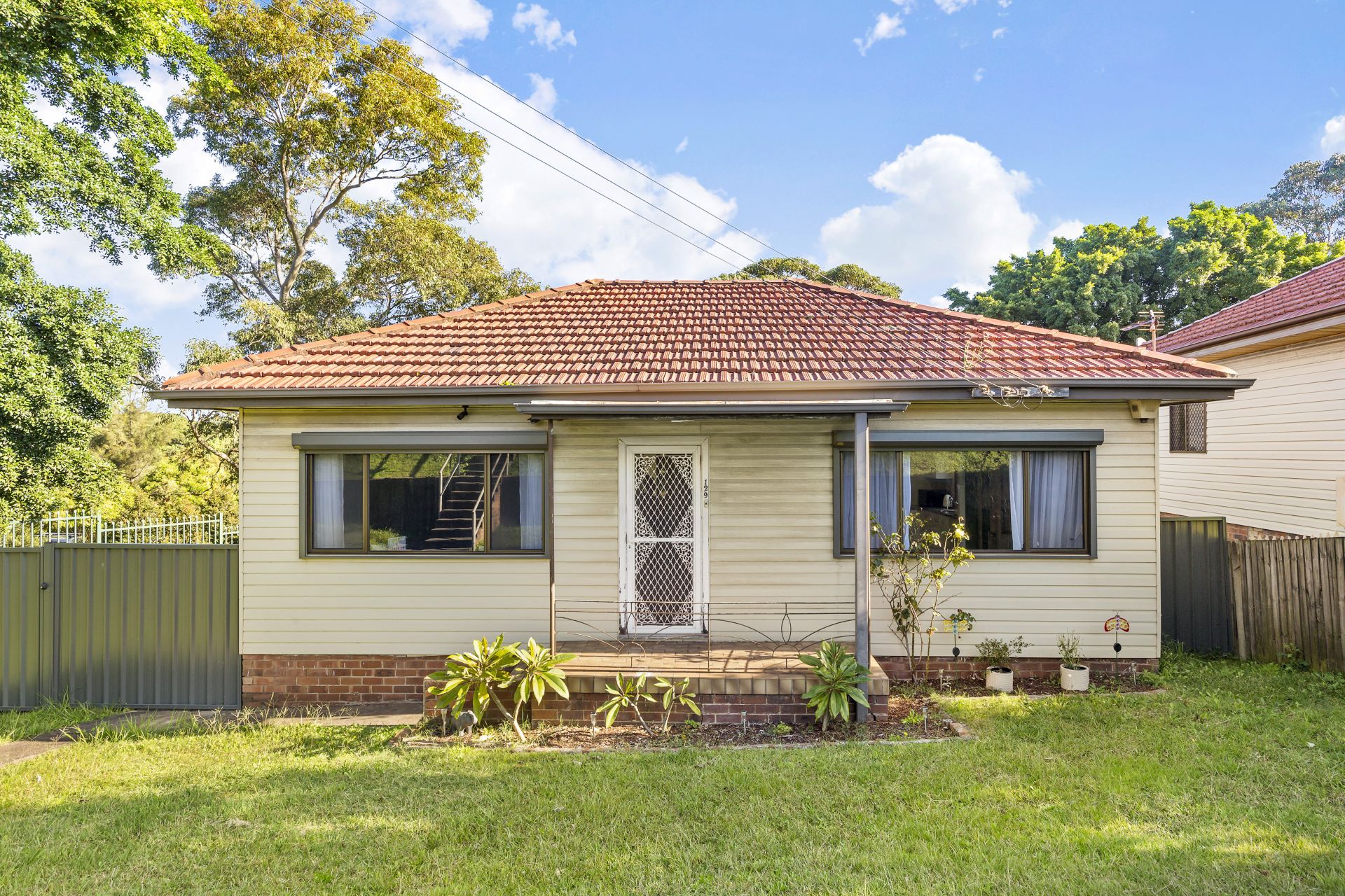 Real Estate For Sale 129 Cowper Street Warrawong , NSW