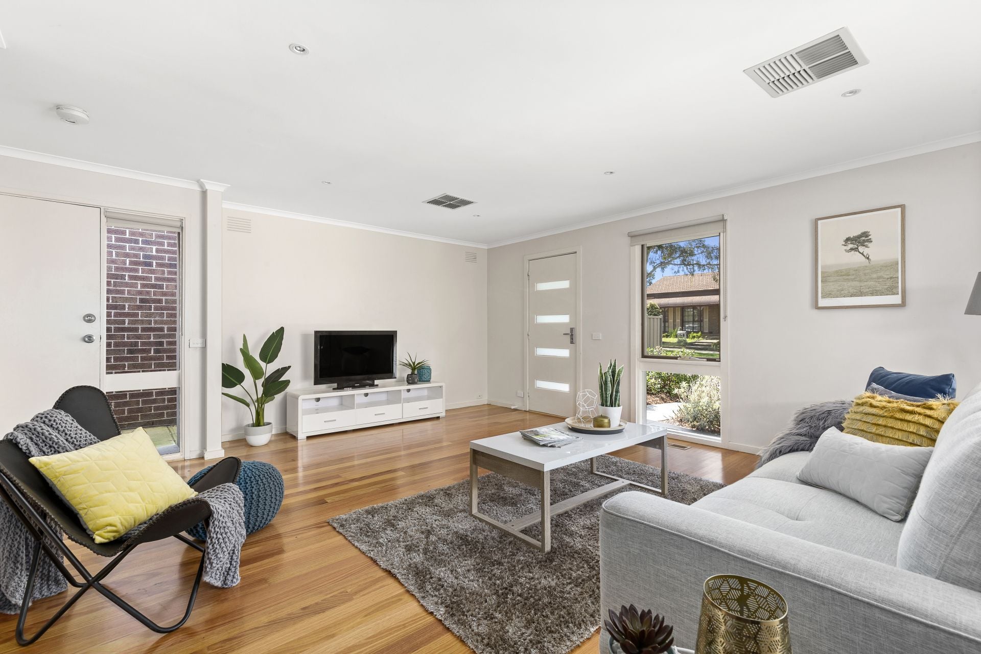Stylish, Spacious & Superbly Located