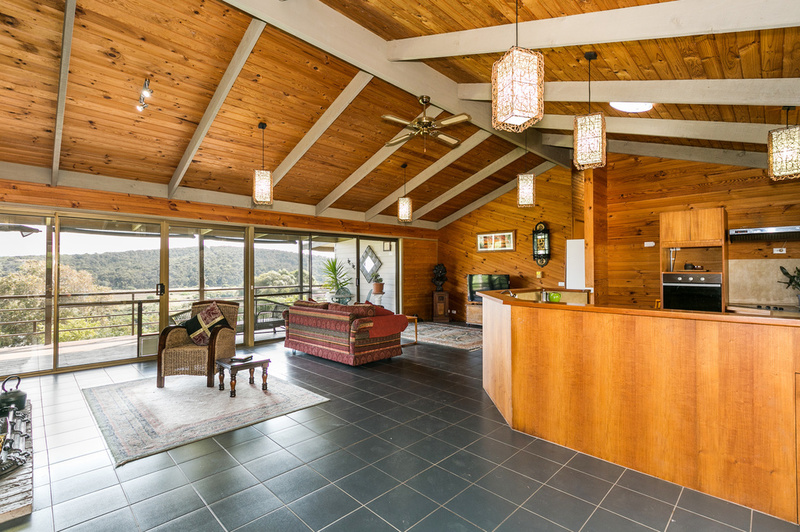 180' PANORAMIC VIEWS FROM LORNE TO THE HINTERLAND, Aireys Inlet - Thumbnail 5