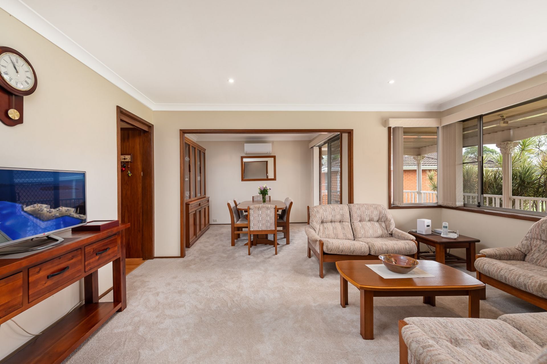 11 Cambrai Place Milperra NSW, Milperra - Thumbnail 2