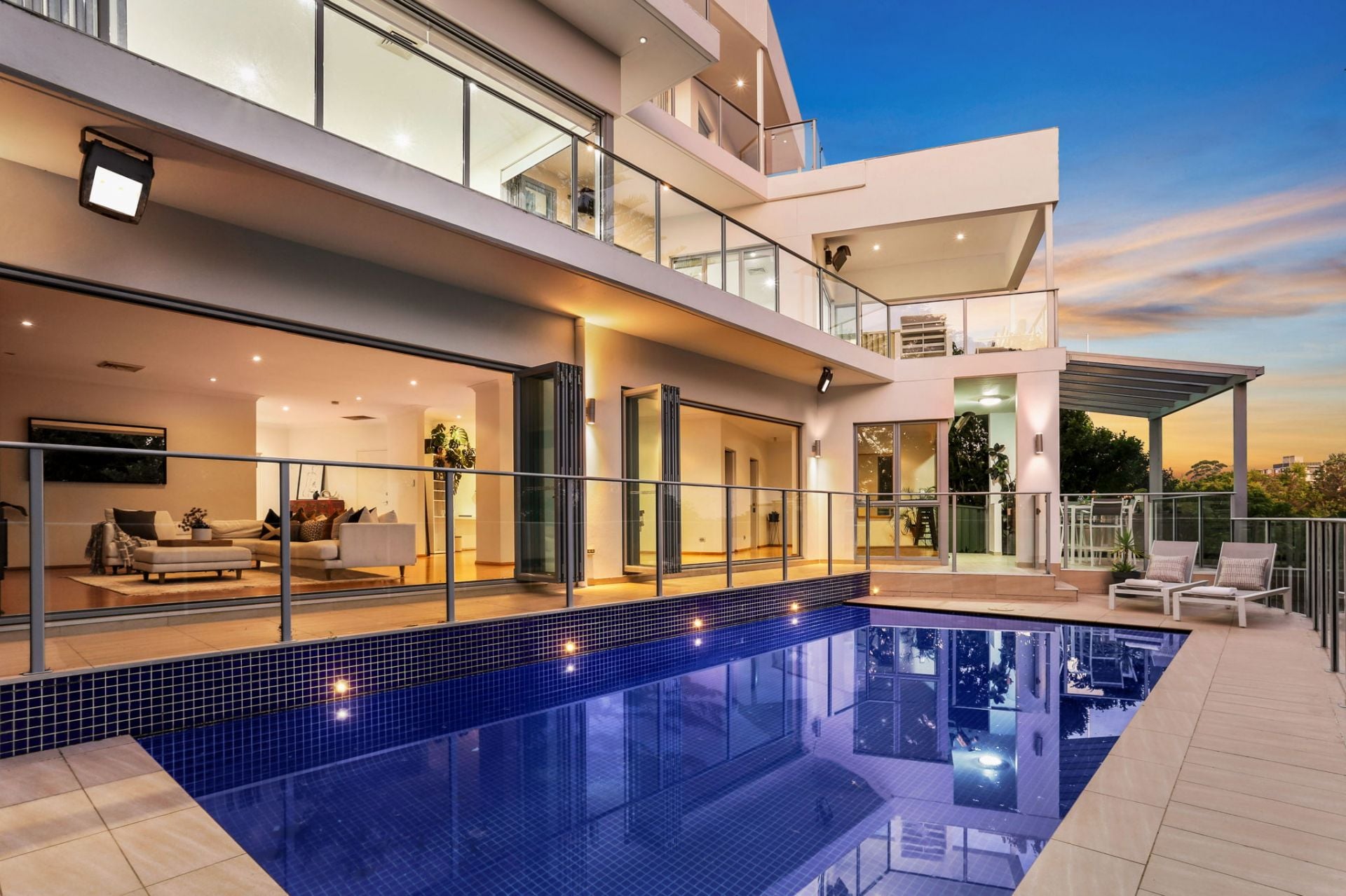 32 Myee Crescent Lane Cove West NSW, West - Thumbnail 2