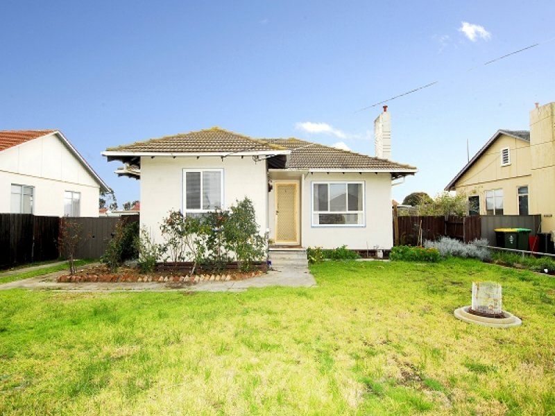 6 Williams Road, Laverton - Thumbnail 2