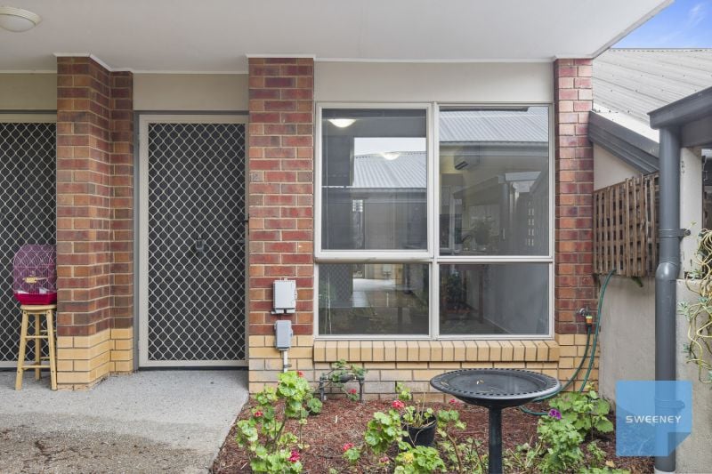 12/96 Gisborne Road, Bacchus Marsh - Thumbnail 2