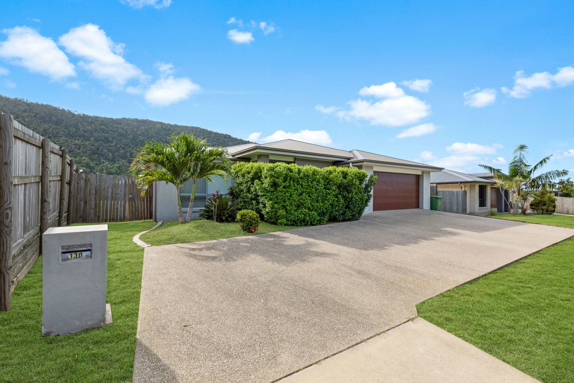 130 Jubilee Pocket Road, Jubilee Pocket Taylors Property Specialists