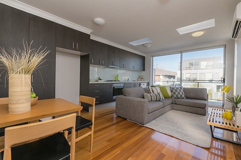 1/32 Gourlay Street, St Kilda East - Thumbnail 3