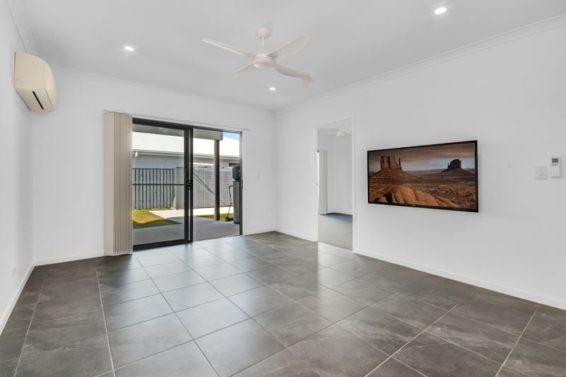 9 Samuel Walker Street Bells Creek QLD, Bells Creek - Thumbnail 5