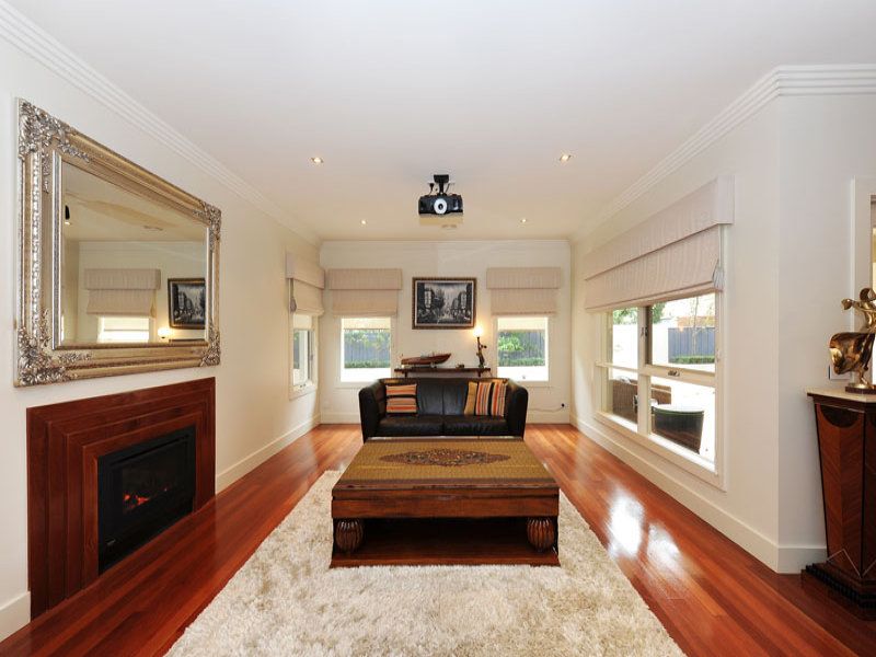 2 Beechwood Parade, Sanctuary Lakes - Thumbnail 4