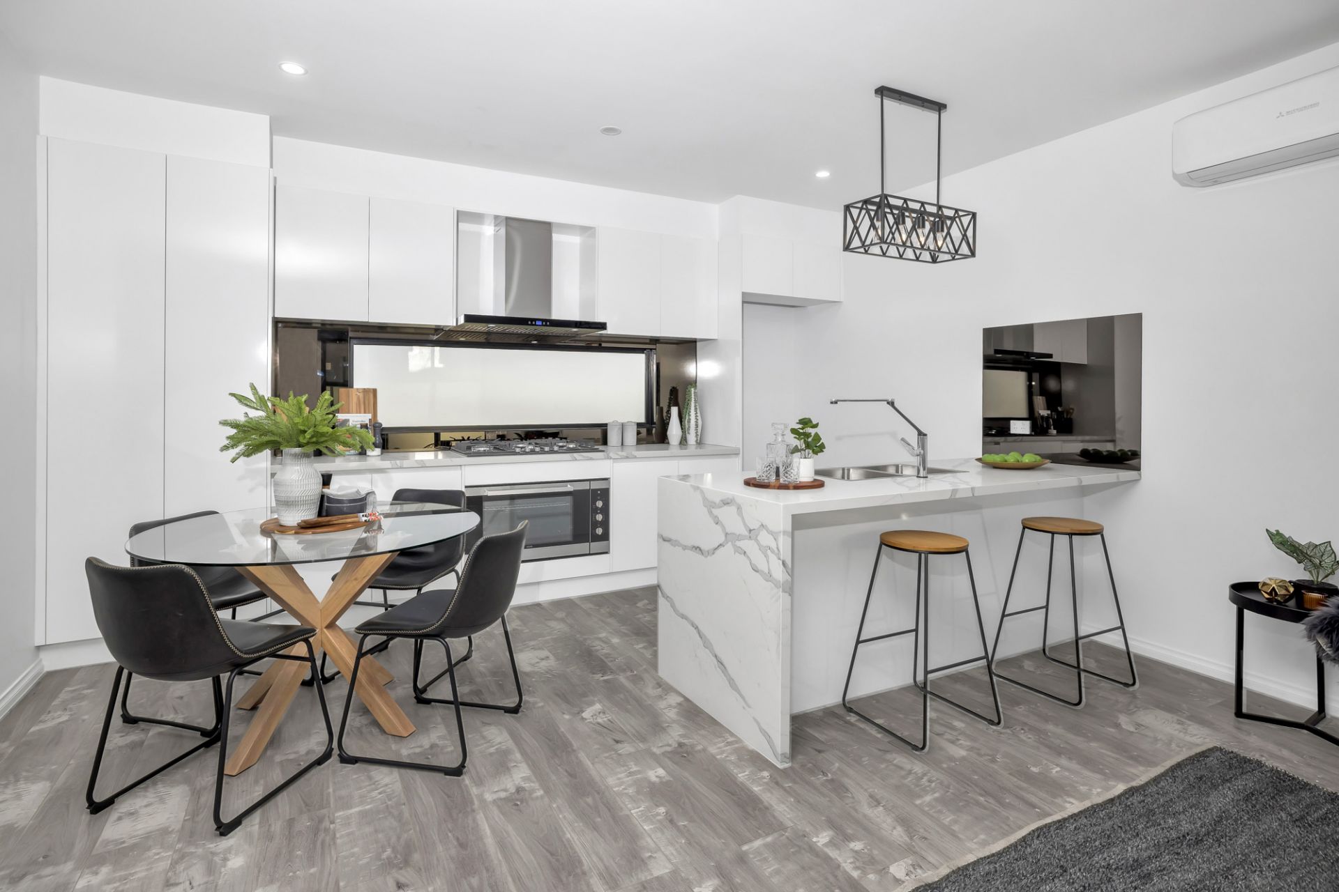 10/13 Vinko Court, Fraser Rise - Thumbnail 3