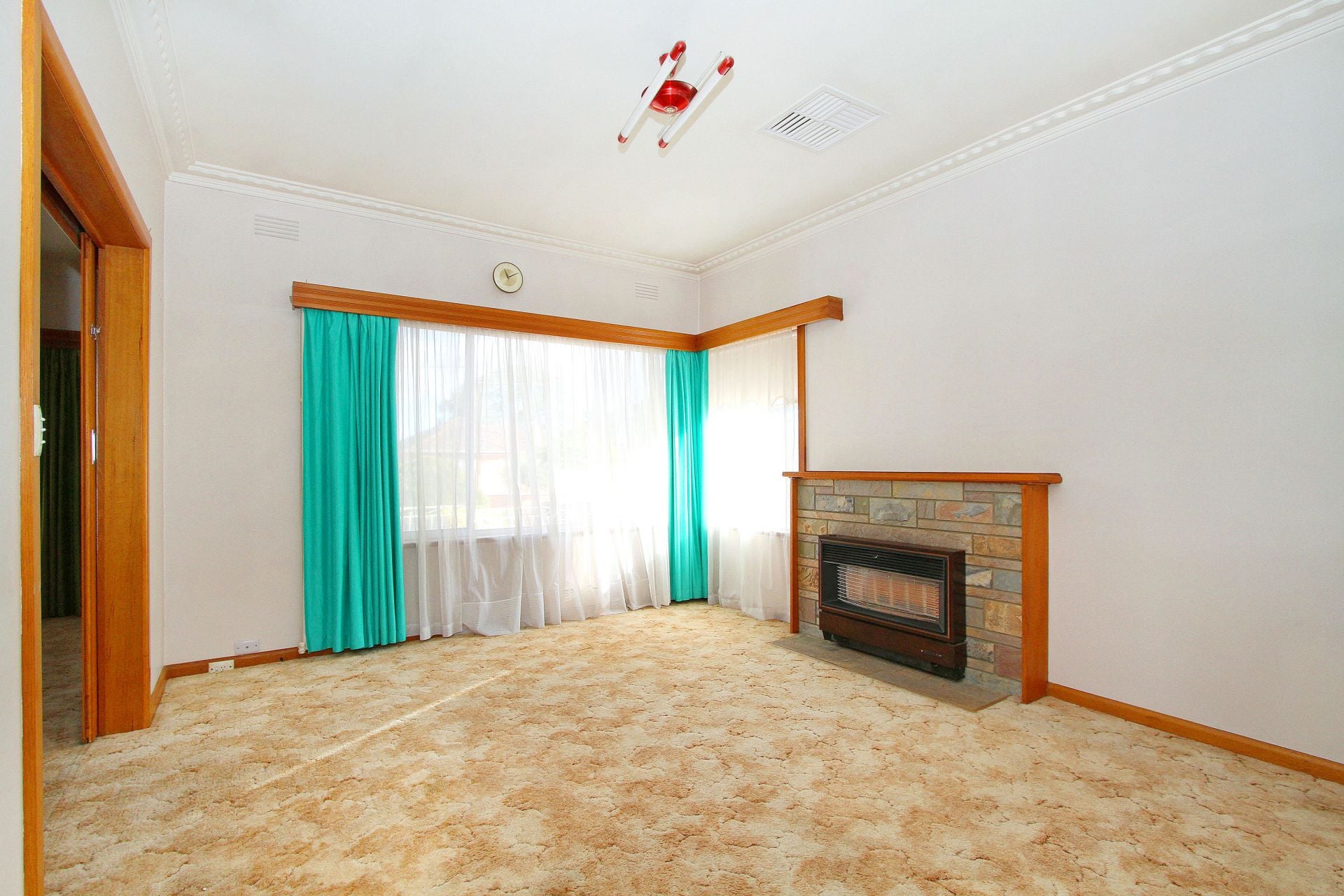 Versatile Home + Large Block = Exciting Prospects