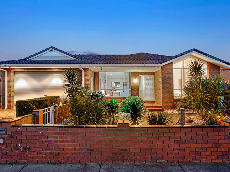 20 Grieve Parade, Altona - Thumbnail 2