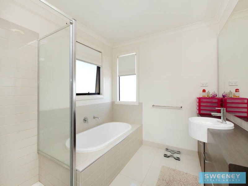 29 Belleville Close, Burnside Heights - Thumbnail 6