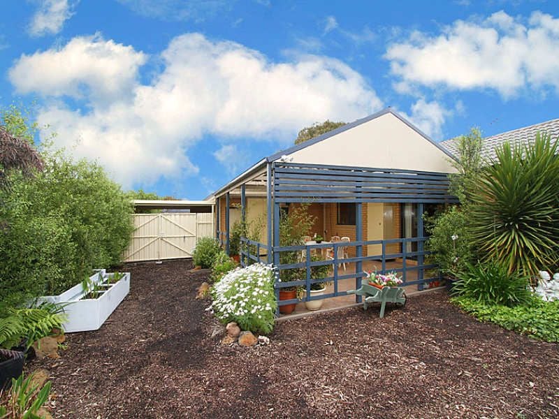8 Luxor Close SOUTH MORANG, South Morang - Thumbnail 4