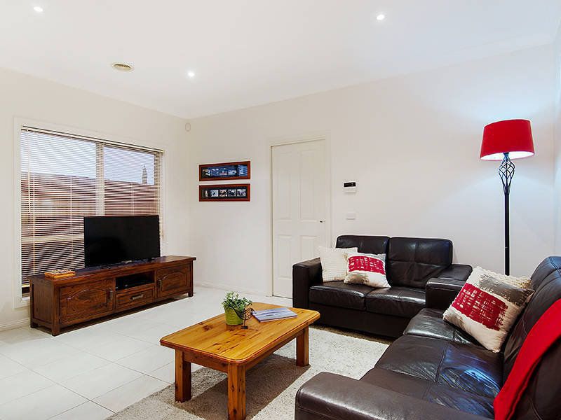 46 Waratah Drive, Altona Meadows - Thumbnail 3